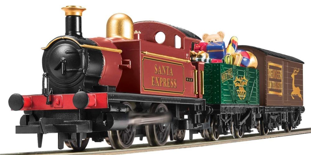 Review The Hornby Santa's Express Train Model Steam (2018)