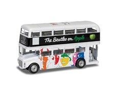 Corgi London Bus ‘The White Album’ CC82346 Diecast Model Kit