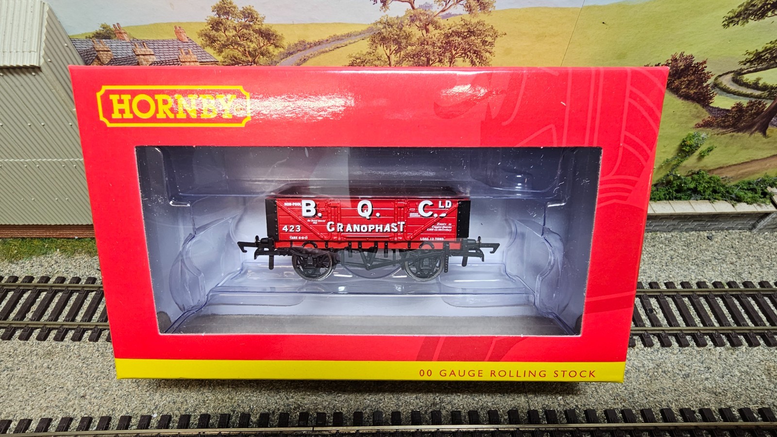 Hornby R60295 BQC Open 4-Plank Wagon No.423 OO Gauge 1:76 Model Kit